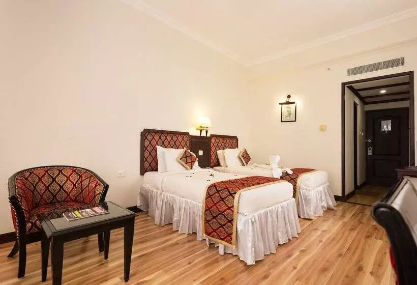 ホテル The Windsor Castle