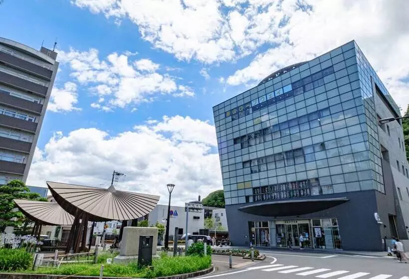 Отель Toyoko Inn Tokushima-eki Bizan-guchi
