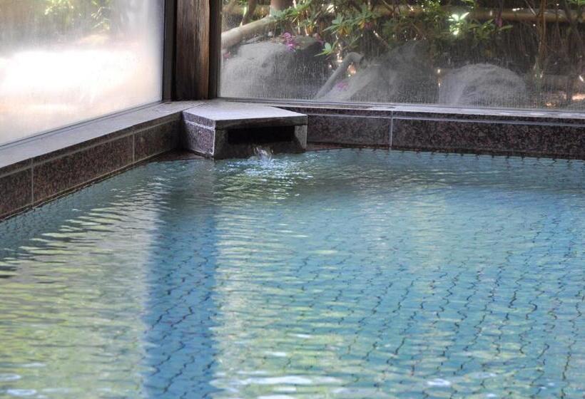 Bed and Breakfast Wafu No Yado Masuya