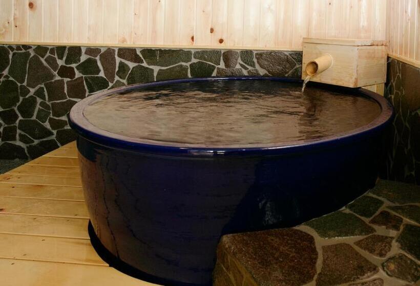 Bed and Breakfast Wafu No Yado Masuya