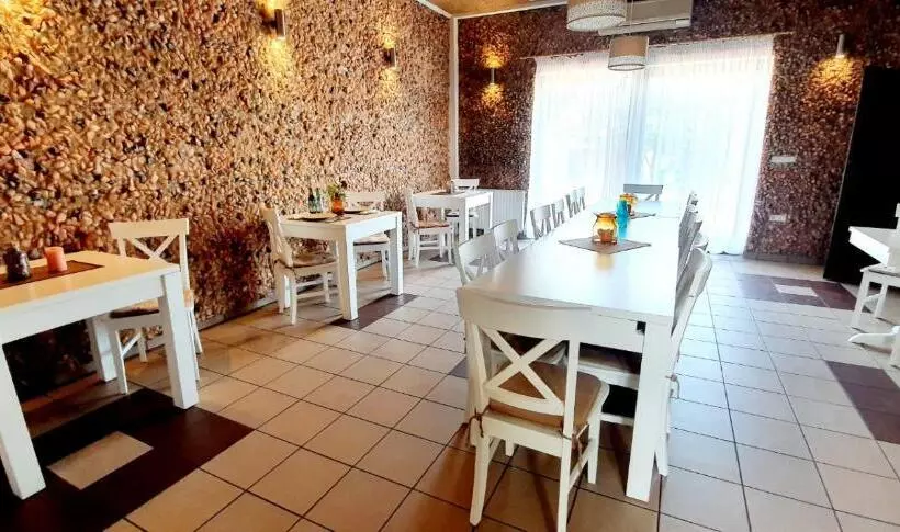 Eko Hotel Na Wierzynka & Park Pinokia