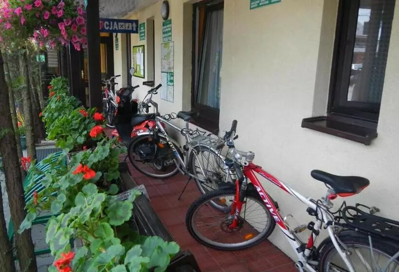 Eko Hotel Na Wierzynka & Park Pinokia