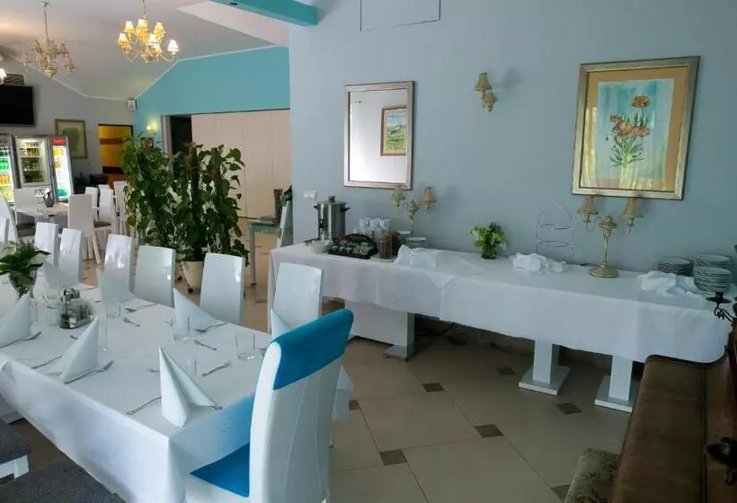 Eko Hotel Na Wierzynka & Park Pinokia