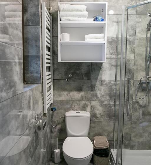 Eko Hotel Na Wierzynka & Park Pinokia