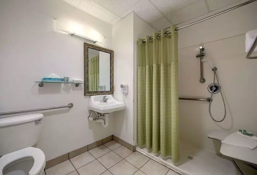 호텔 Best Western Liberty Inn