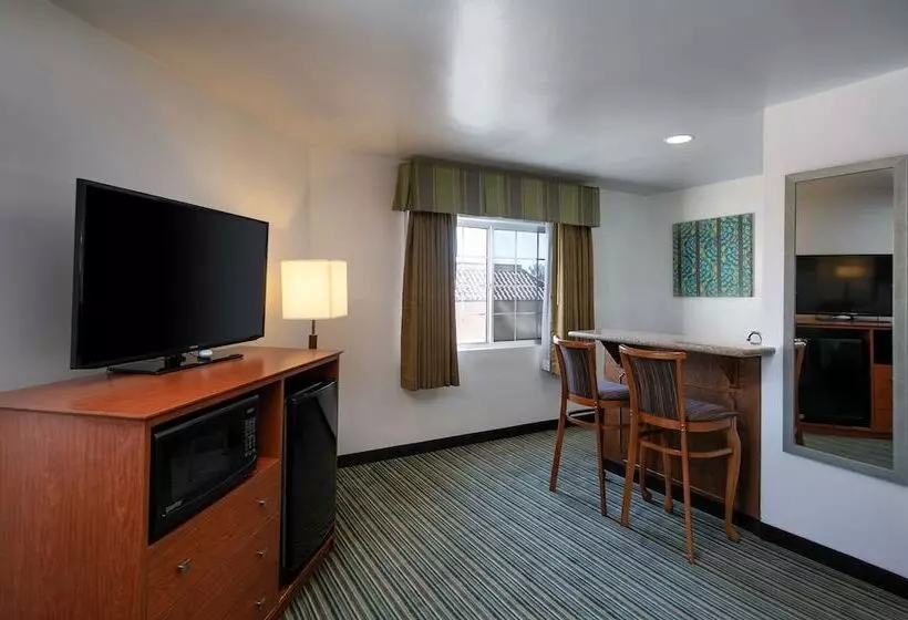 호텔 Best Western Liberty Inn