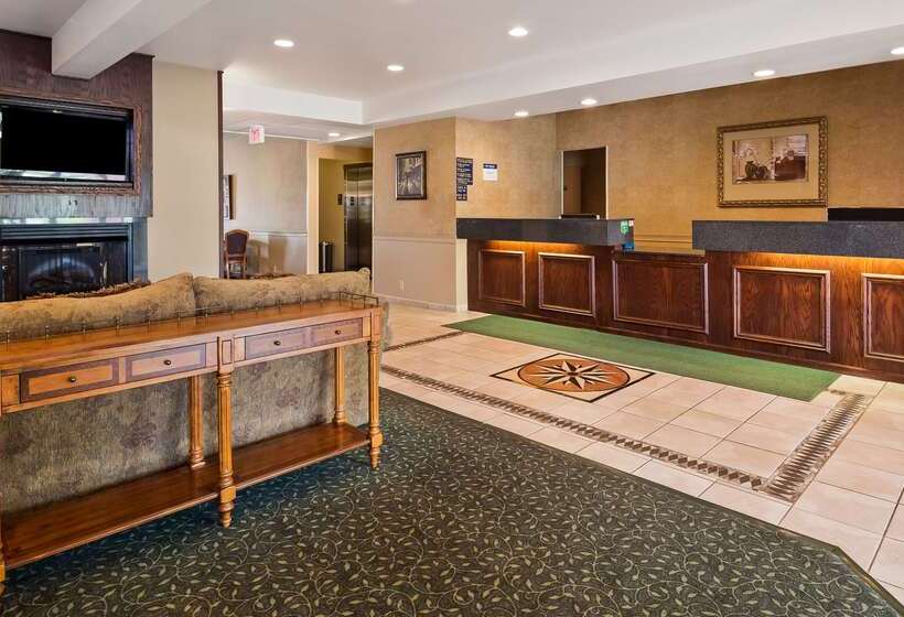 Отель Best Western Penn Ohio Inn & Suites