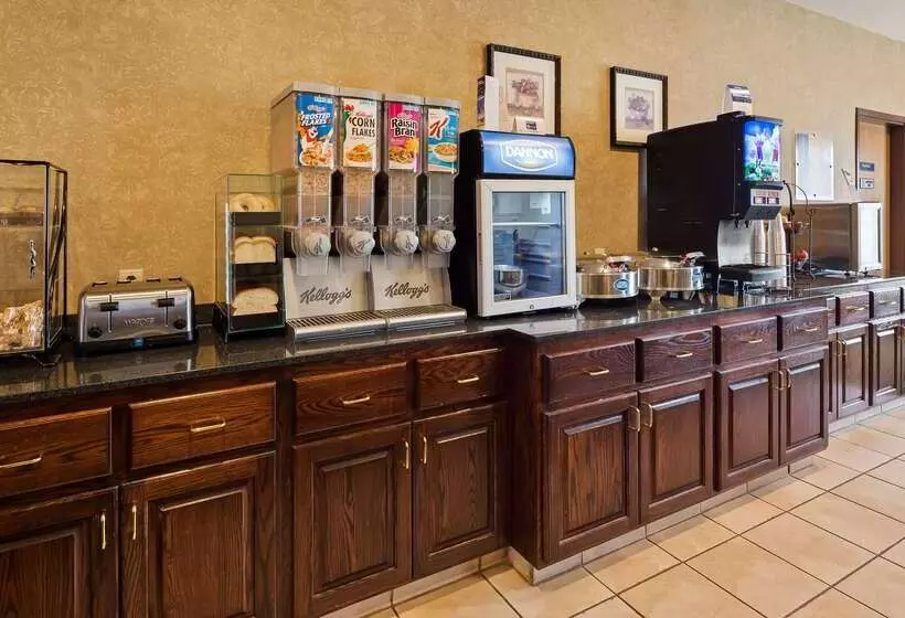 호텔 Best Western Penn Ohio Inn & Suites