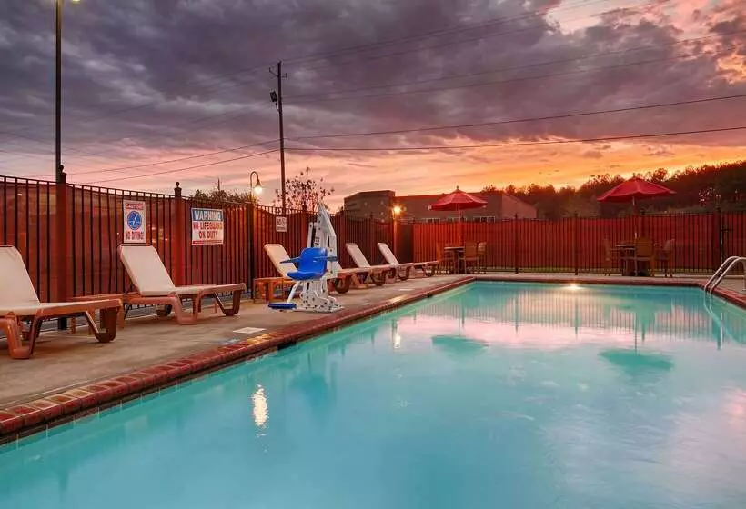 Best Western Plus Gadsden Hotel & Suites