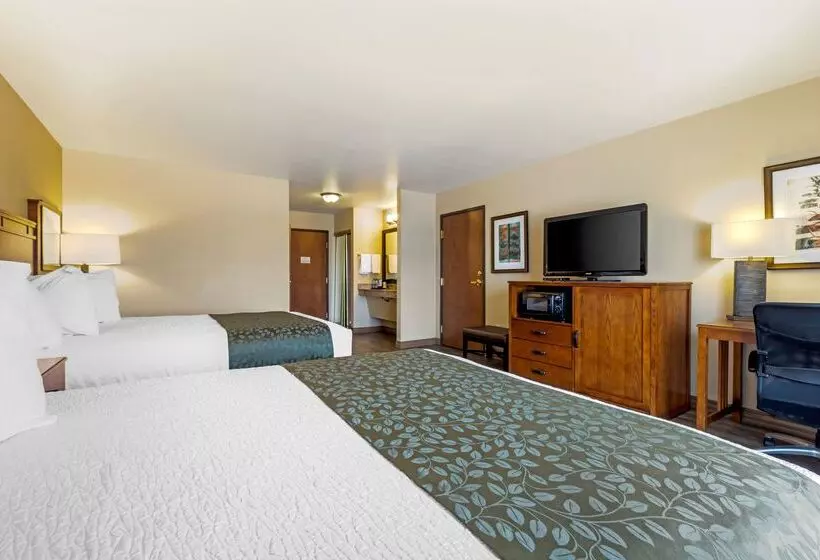 בית מלון כפרי Best Western Plus Red River Inn