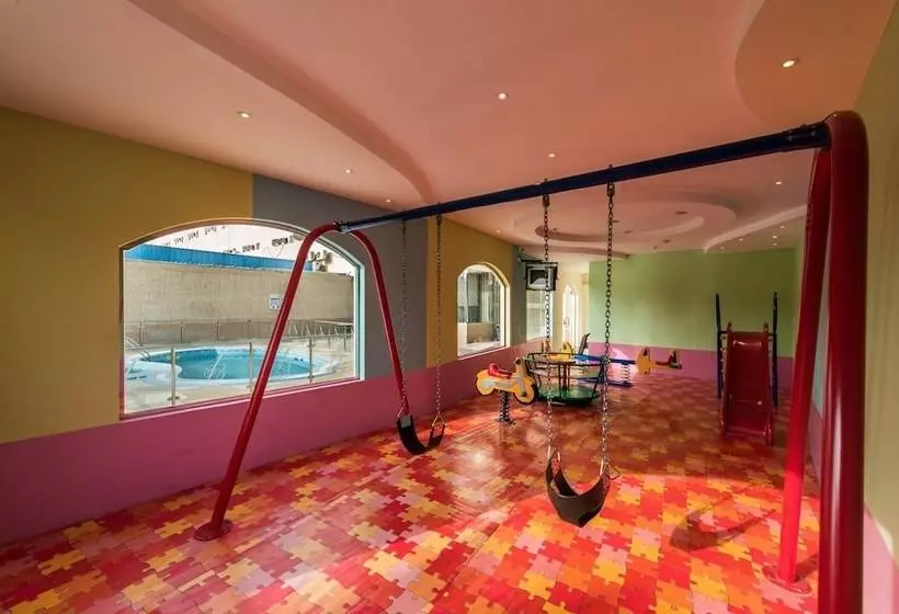 ホテル Boudl Buraydah