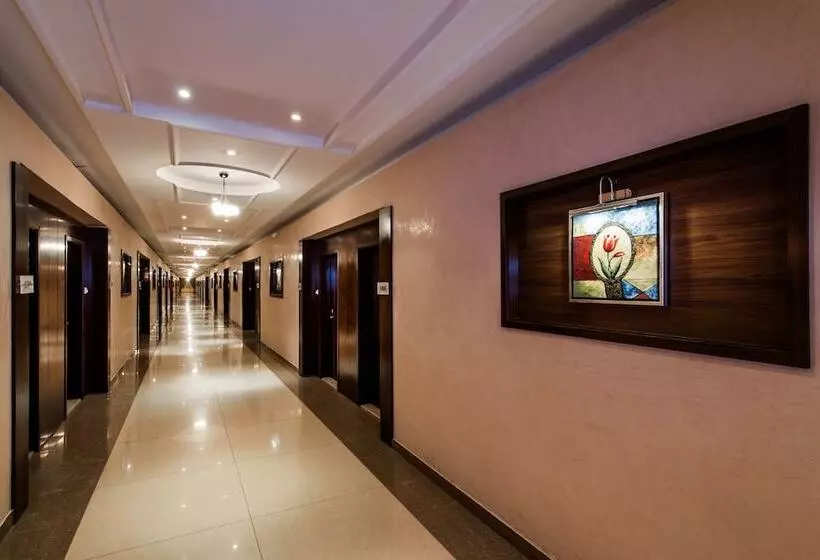 ホテル Boudl Buraydah