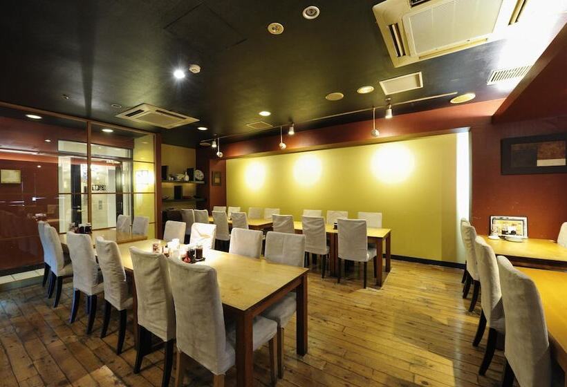 Court Hotel Shin Yokohama