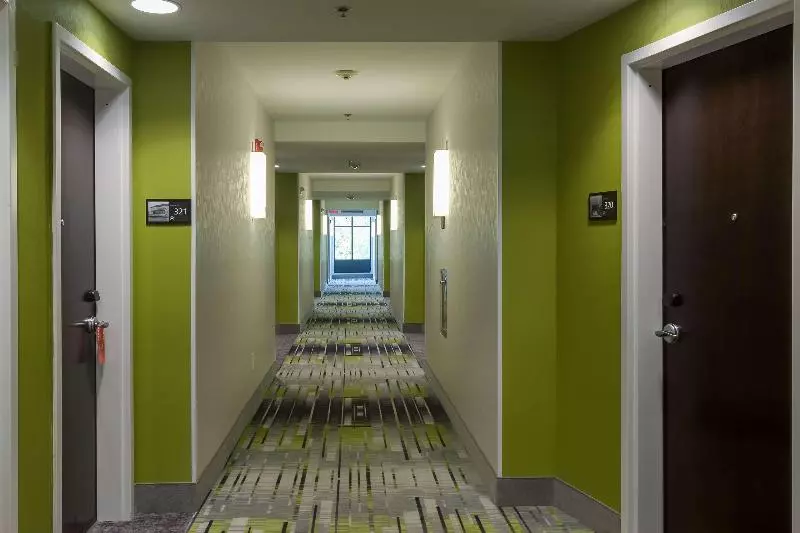 酒店 Hampton Inn White House