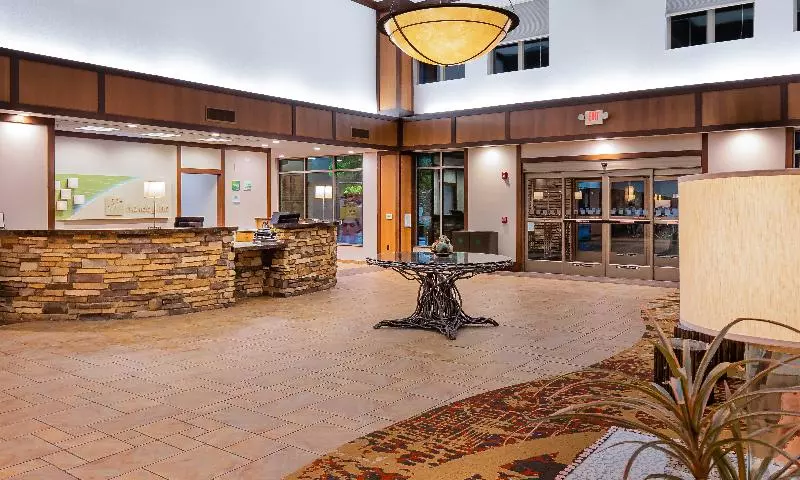 בית מלון כפרי Holiday Inn Stevens Point Convention Center, An Ihg