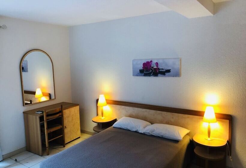 בית מלון כפרי Hôtel Cala Di Sole