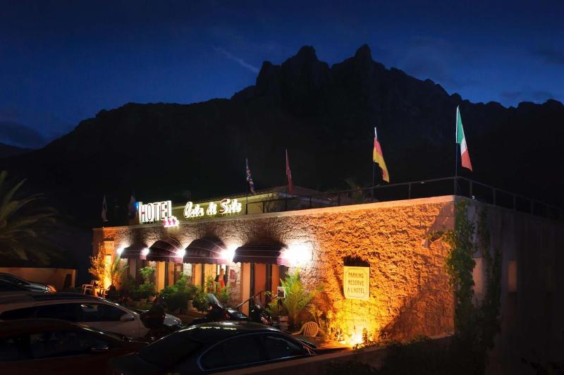 בית מלון כפרי Hôtel Cala Di Sole