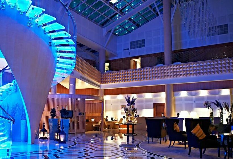 Hotel Intercontinental Doha The City, An Ihg