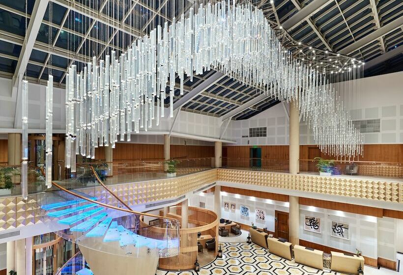 Hotel Intercontinental Doha The City, An Ihg