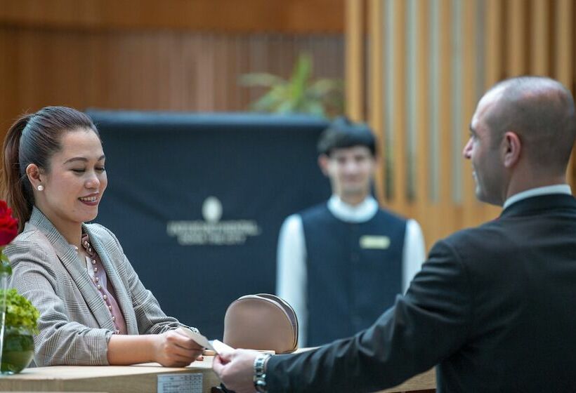 Hotel Intercontinental Doha The City, An Ihg