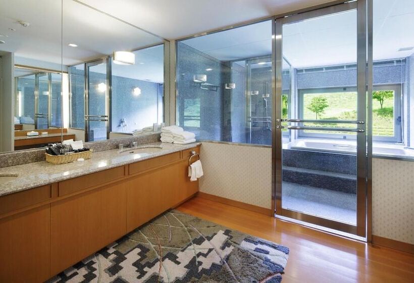 호텔 Naspa New Otani