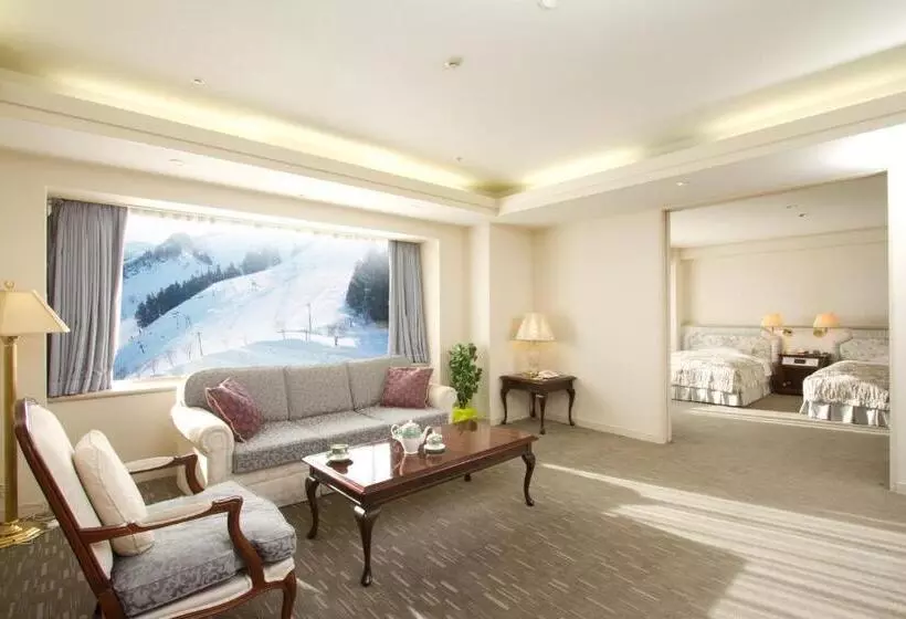 Hotel Naspa New Otani