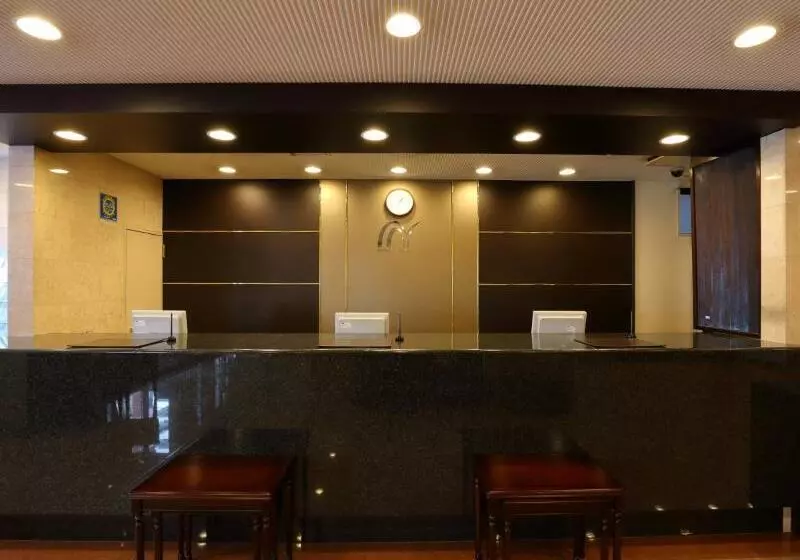 호텔 Nishitetsu Inn Shinsaibashi