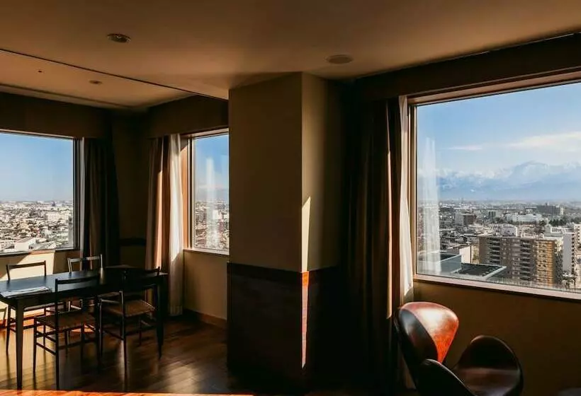 Oarks Canal Park Hotel Toyama