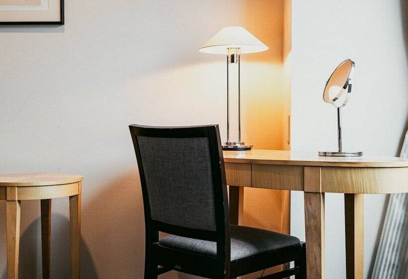 Oarks Canal Park Hotel Toyama