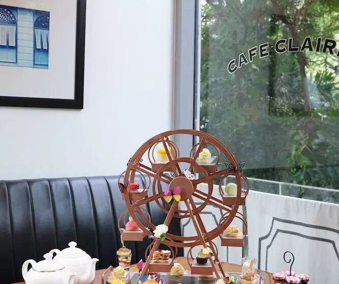 Hotelli Oriental Residence Bangkok