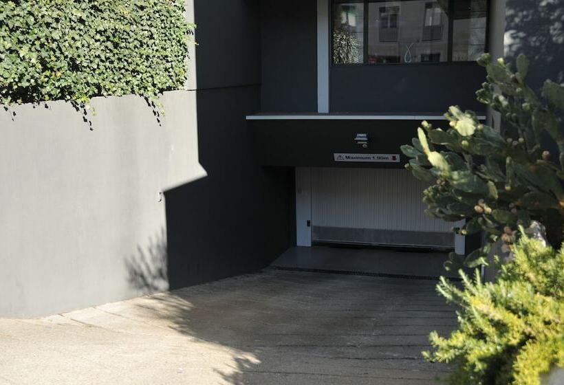 هتل Privilège Hôtel & Apparts Eurociel Centre Comédie