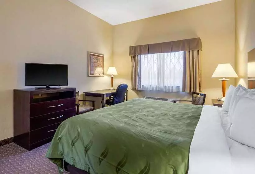 호텔 Quality Inn