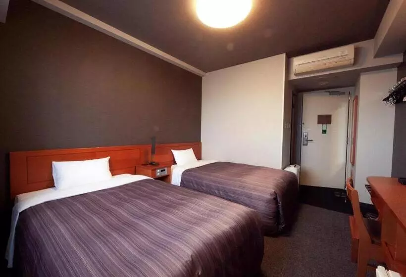 Otel Route Inn Kanazawa Ekimae