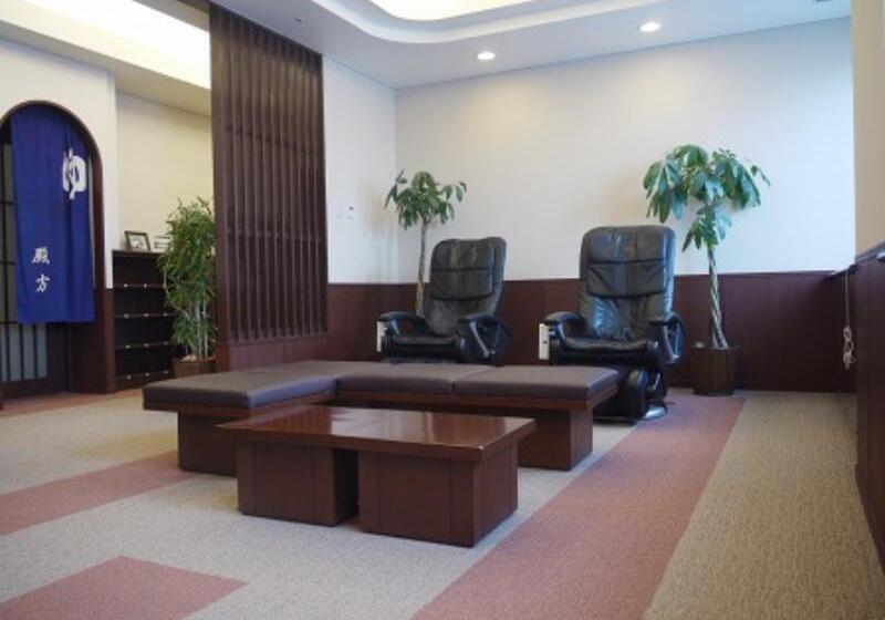 فندق Route Inn Kushiro Ekimae