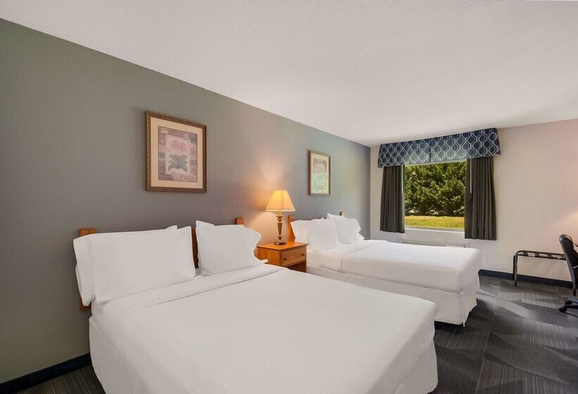 Surestay Plus Hotel By Best Western Berkeley Springs