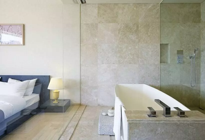 Отель Kinock Pet