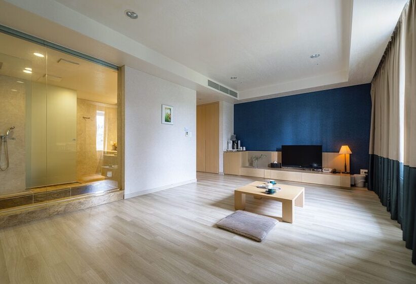 Отель Kinock Pet