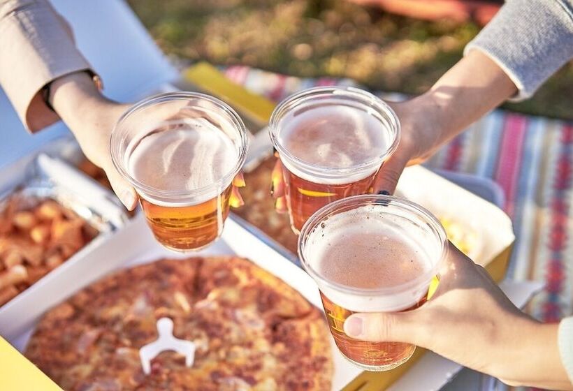 Отель Kinock Pet