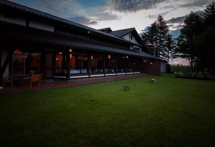 בית מלון כפרי Tsumagoi Prince