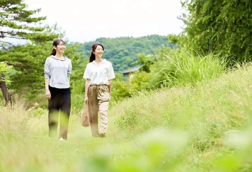 בית מלון כפרי Tsumagoi Prince