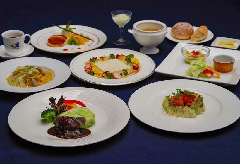 Отель Tsumagoi Prince