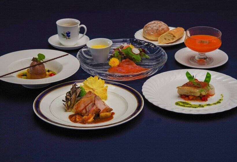 Отель Tsumagoi Prince