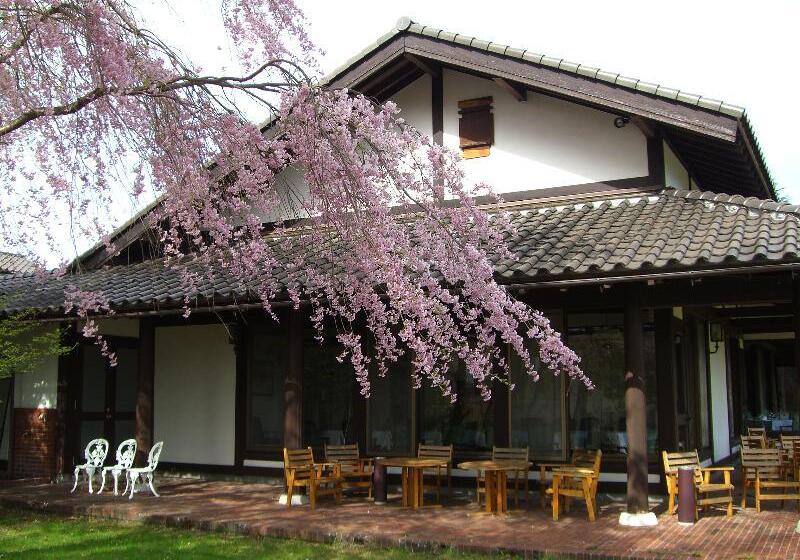 Отель Tsumagoi Prince