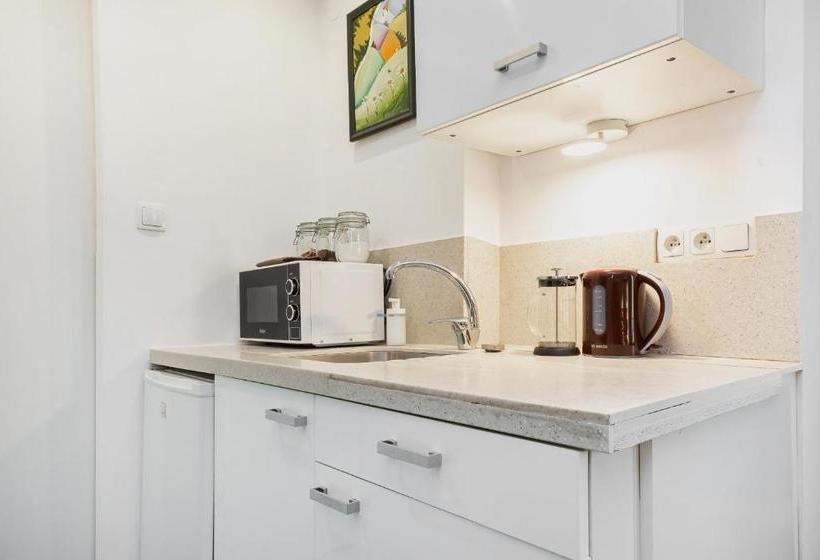 Apartments Warsaw Brzozowa