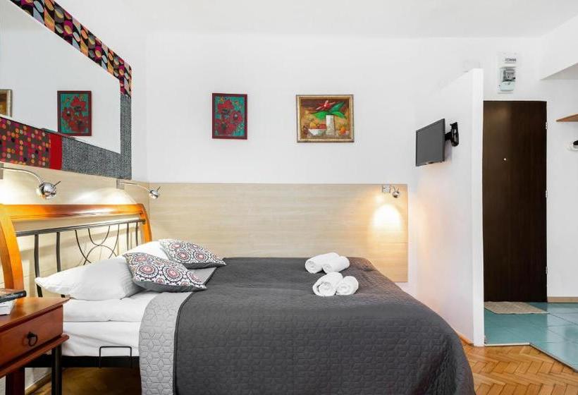 Apartments Warsaw Brzozowa