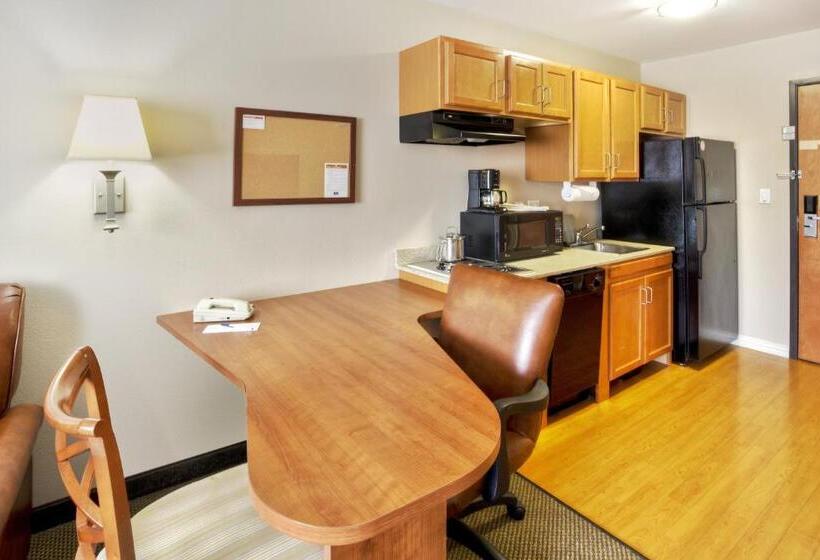 هتل Candlewood Suites Killeen, An Ihg