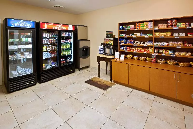 호텔 Candlewood Suites Louisville North, An Ihg