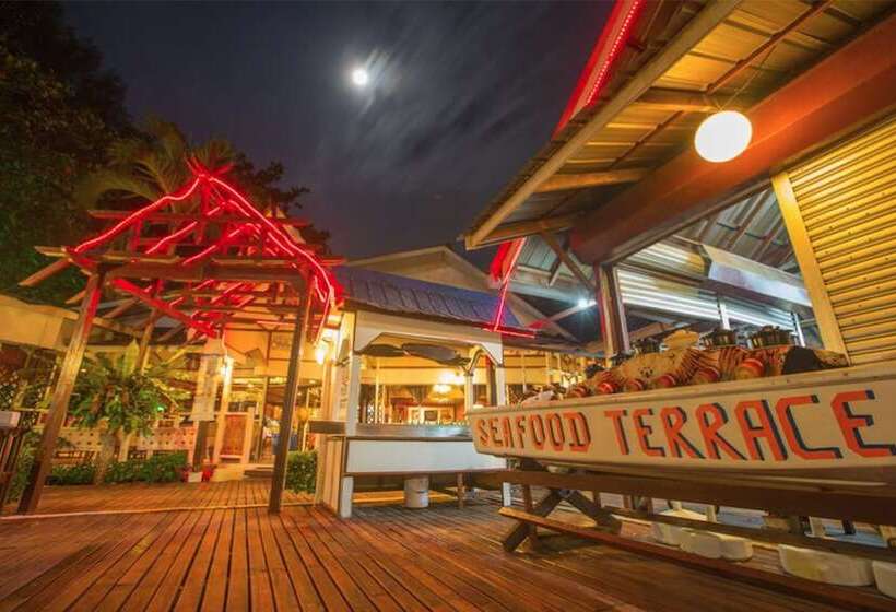 ホテル Coral View Island Resort