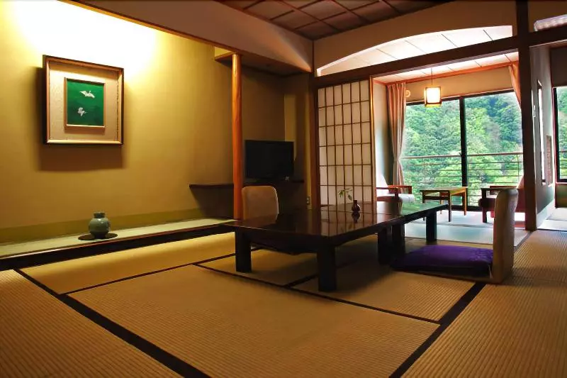 בית מלון כפרי Enraku