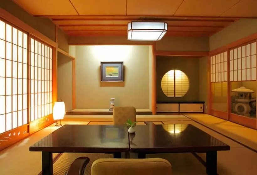 בית מלון כפרי Enraku